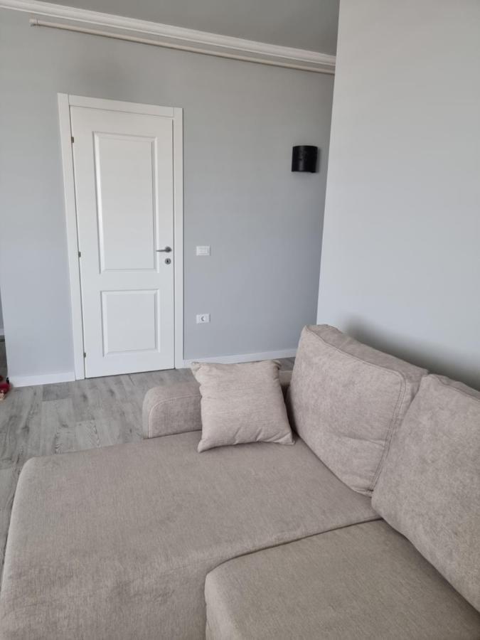 Apartament 2 Camere Eliberarii Κονστάντζα Εξωτερικό φωτογραφία